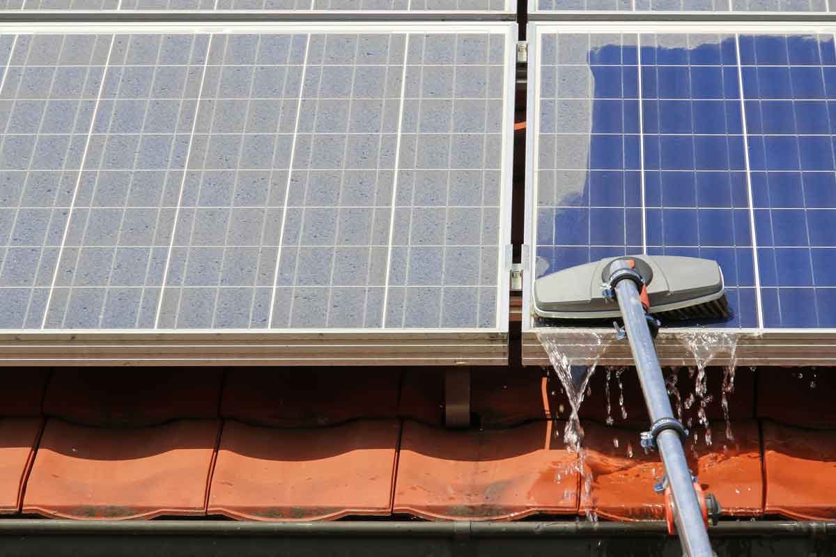 Cleaning Solar Panels 