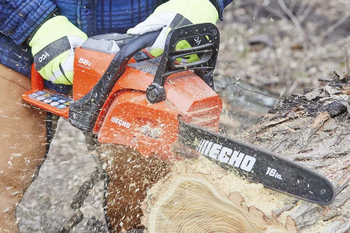  Chainsaw comparison echo 58v